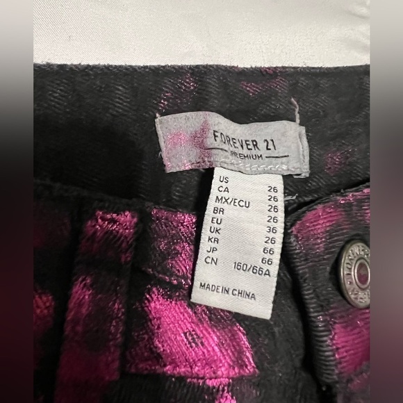 Forever 21 Metallic Foil Pink Black Straight Leg Jeans 26 - Picture 7 of 16